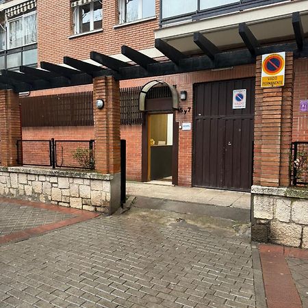 מדריד Hostel Puerta Del Angel מראה חיצוני תמונה