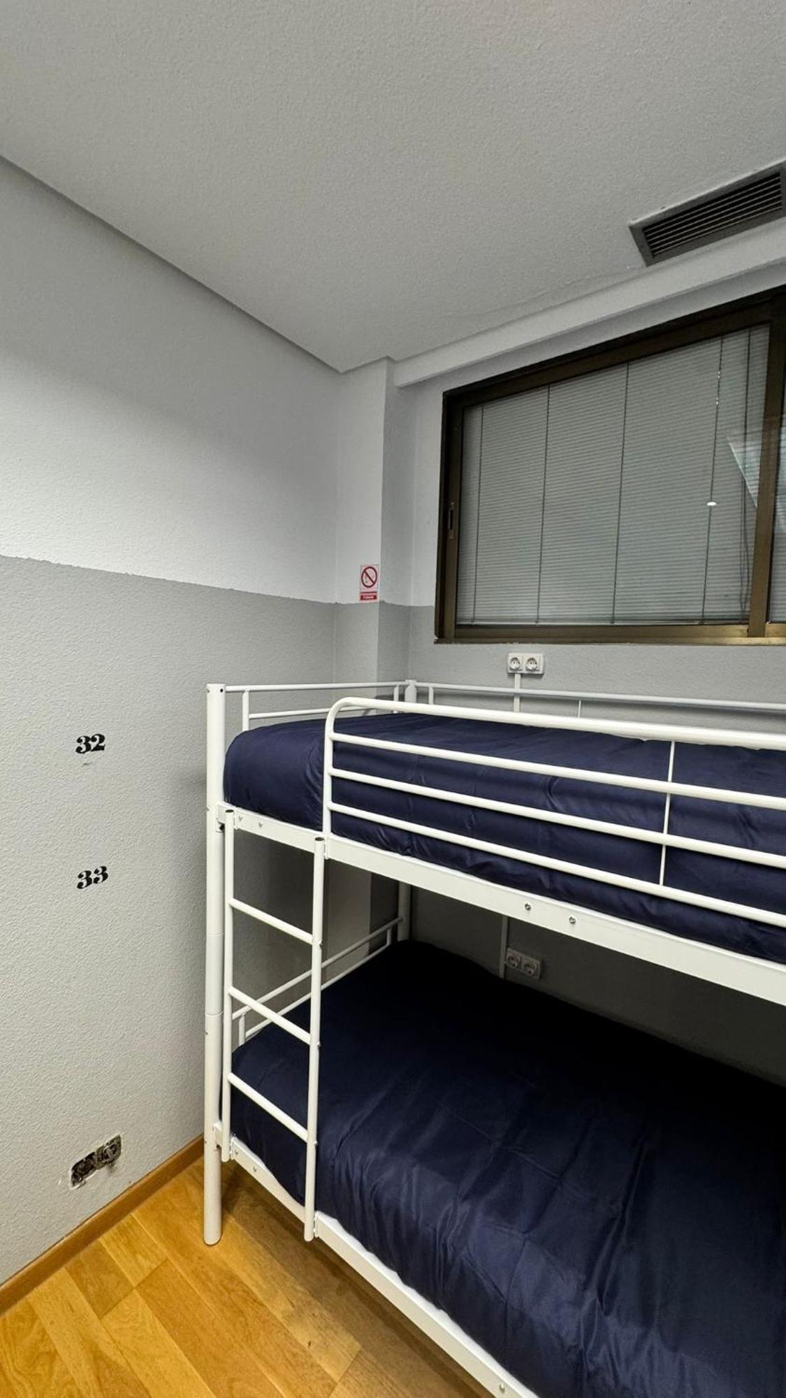 מדריד Hostel Puerta Del Angel מראה חיצוני תמונה